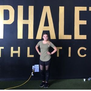 Alphalete scoop bottom tee